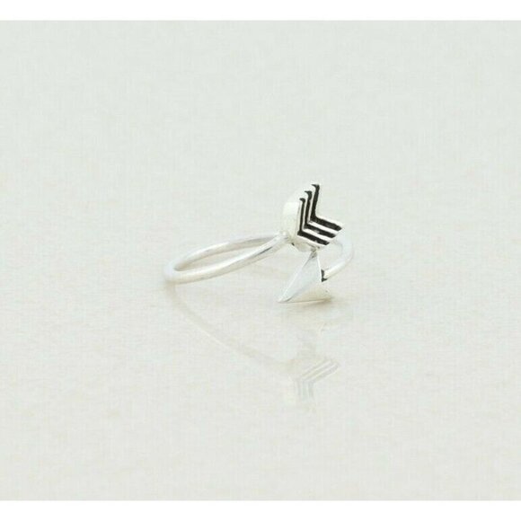 Sterling Silver Arrow Toe Midi Ring Size 2 1/2 Adjustable - Picture 7 of 7